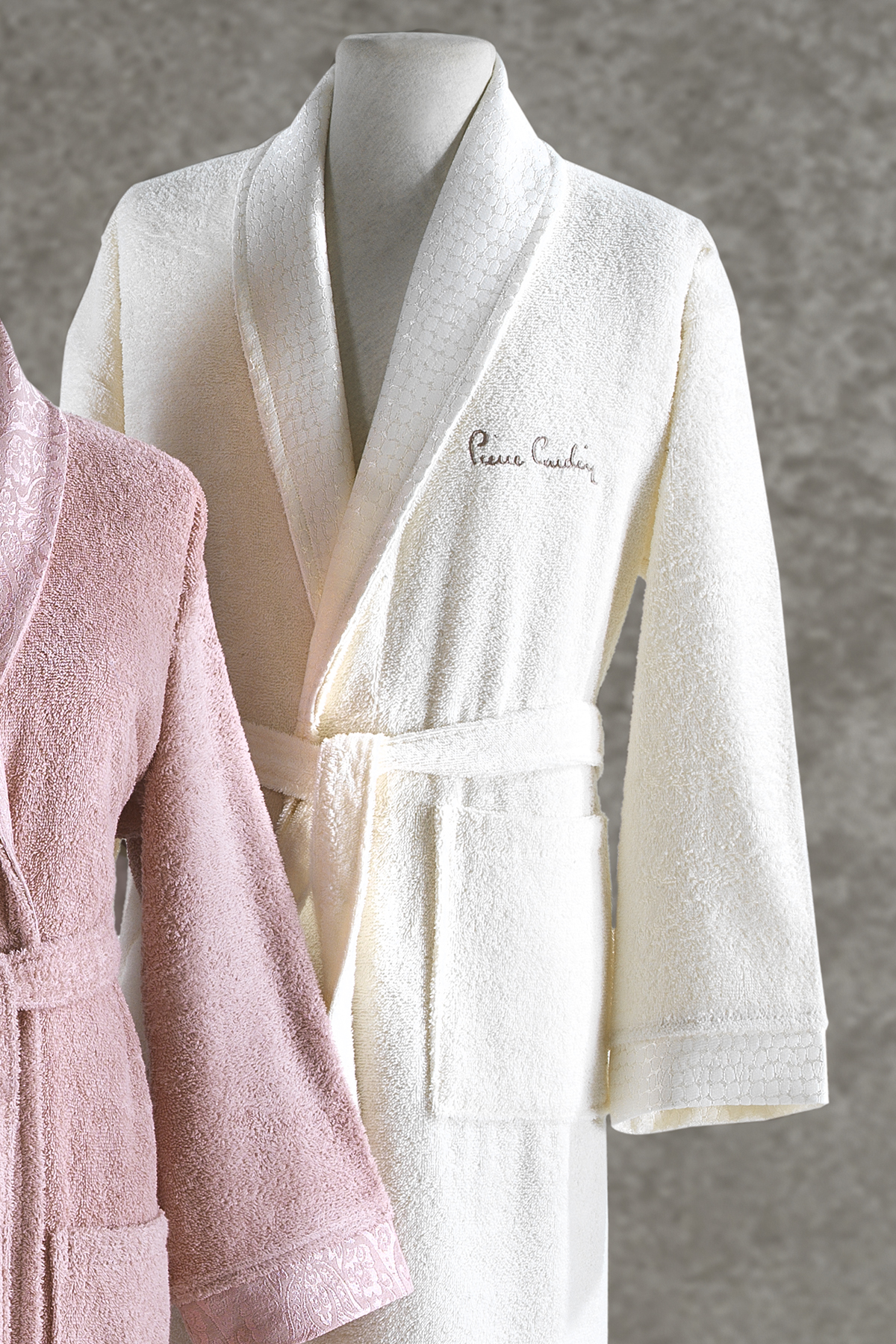 Pierre Cardin Damask Jakarlı Aile Bornoz Seti Pudra - Krem