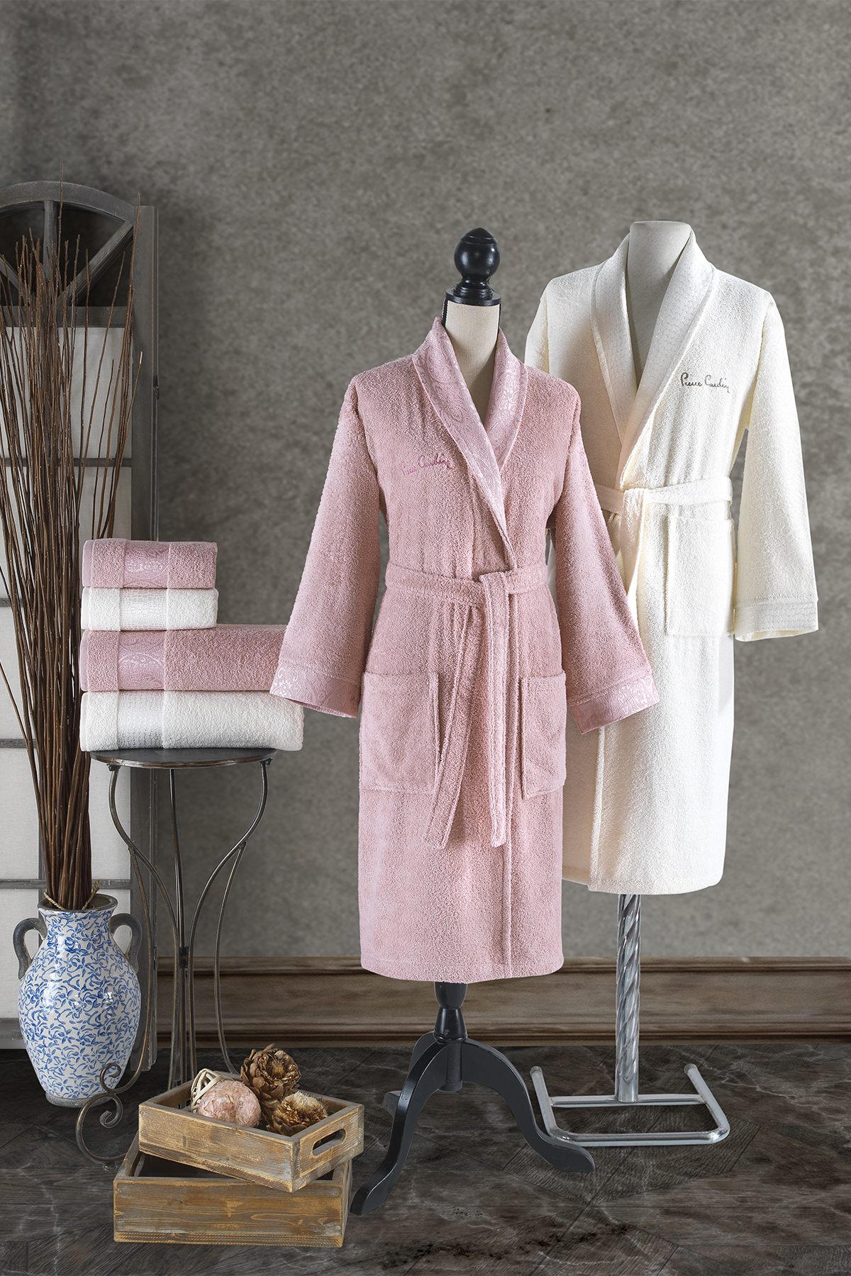 Pierre Cardin Damask Jakarlı Aile Bornoz Seti Pudra - Krem