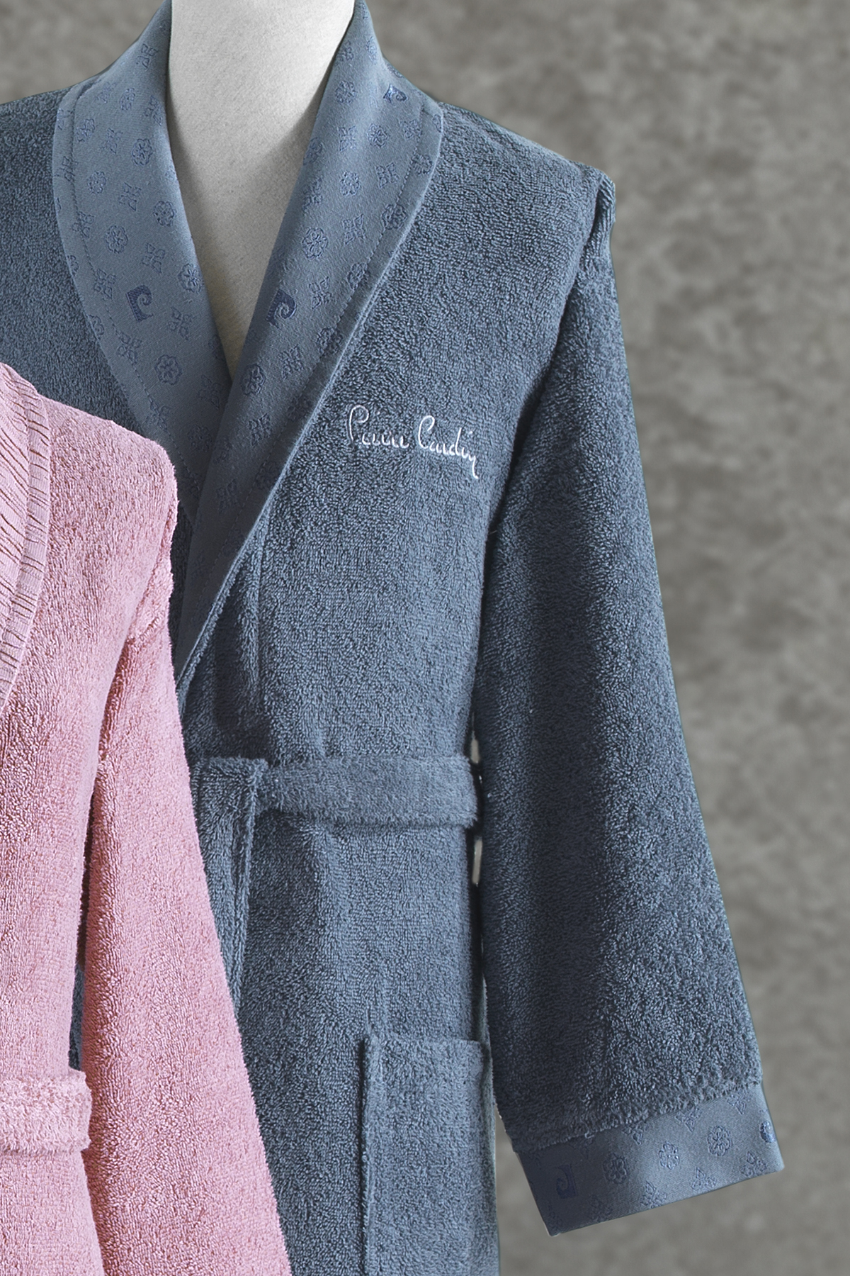 Pierre Cardin Logo Jakarlı Aile Bornoz Seti Deco Rose - İndigo