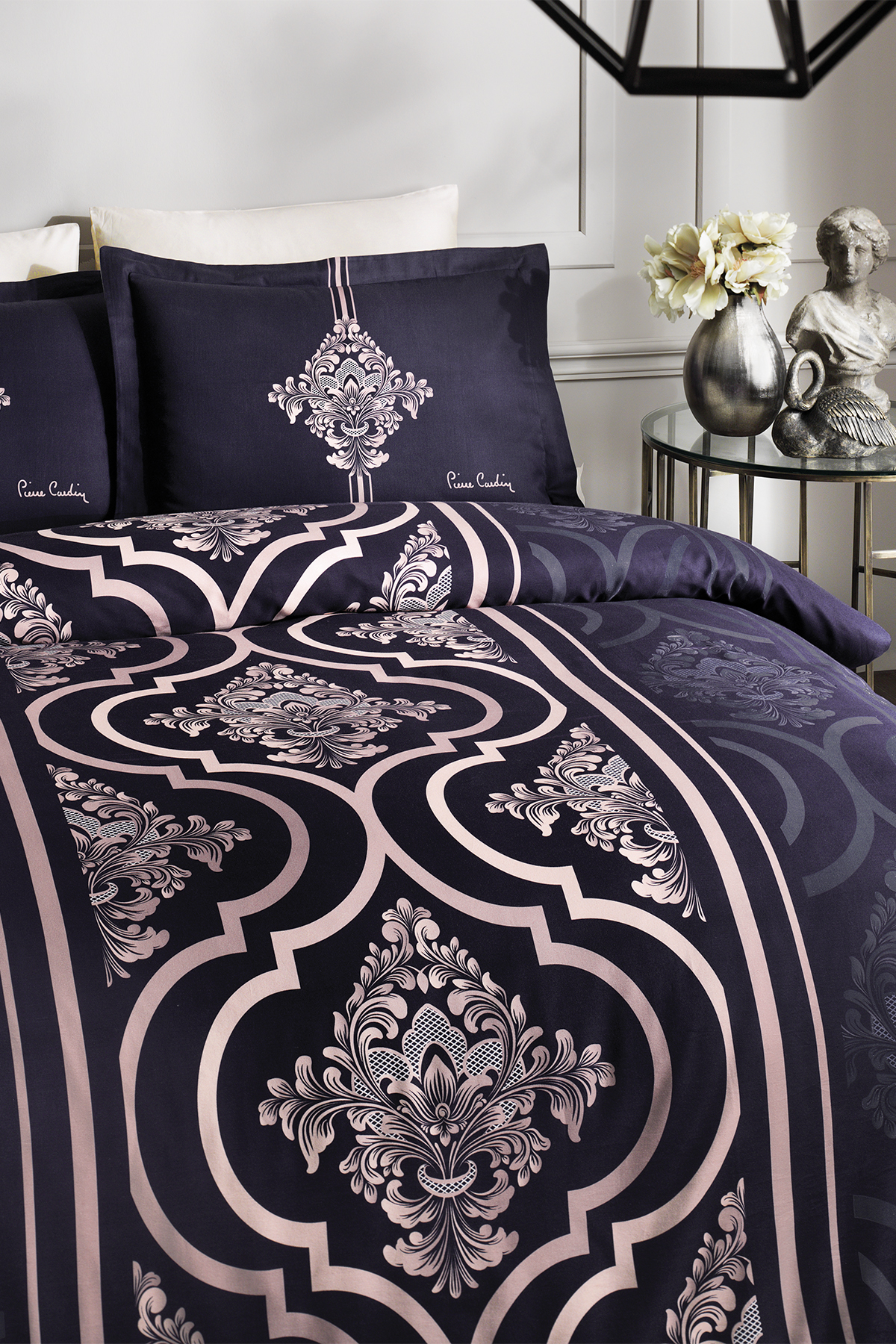 Pierre Cardin Saten Nevresim Takımı Çift Kişilik Damask