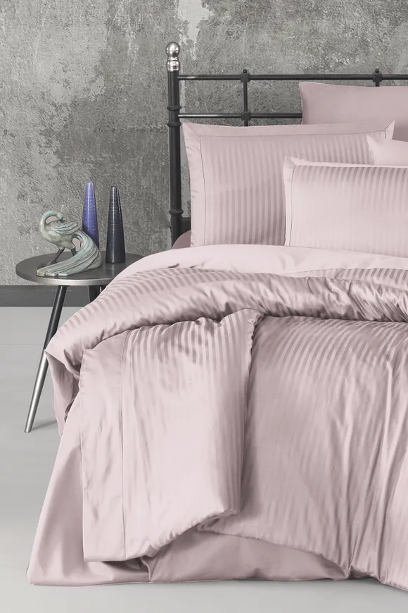 Pierre Cardin Çizgili Saten Nevresim Takımı Çift Kişilik Pudra