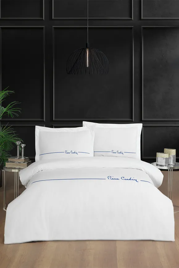 Pierre Cardin Deluxe Pamuk Nakışlı Nevresim Takımı Çift Kişilik Beyaz-Saks Mavi