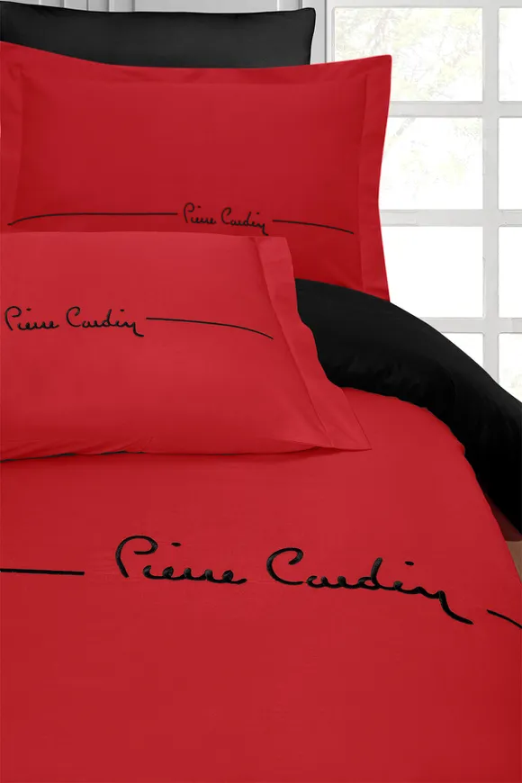 Pierre Cardin Deluxe Pamuk Nakışlı Nevresim Takımı Çift Kişilik Kırmızı-Siyah